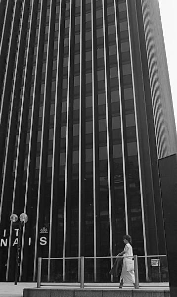 Paris (C) Peter Marshall, 1984