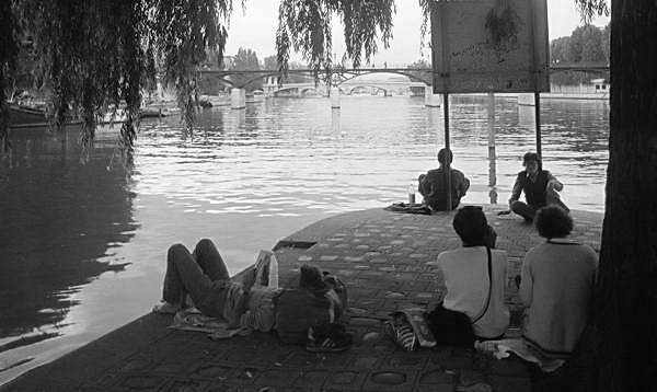Paris (C) Peter Marshall, 1984