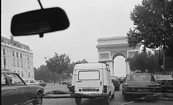 Paris (C) Peter Marshall, 1984