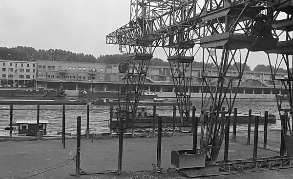 Paris (C) Peter Marshall, 1984