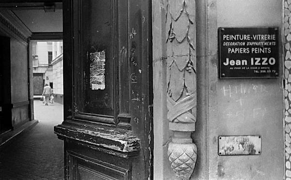 Paris (C) Peter Marshall, 1984