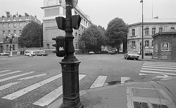 Paris (C) Peter Marshall, 1984