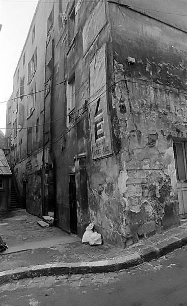 Paris (C) Peter Marshall, 1984