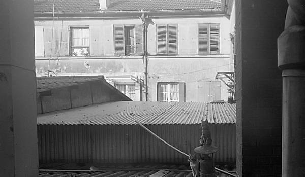 Paris (C) Peter Marshall, 1984