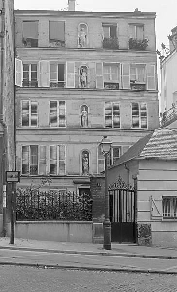 Paris (C) Peter Marshall, 1984