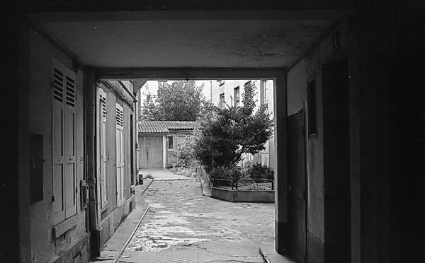 Paris (C) Peter Marshall, 1984