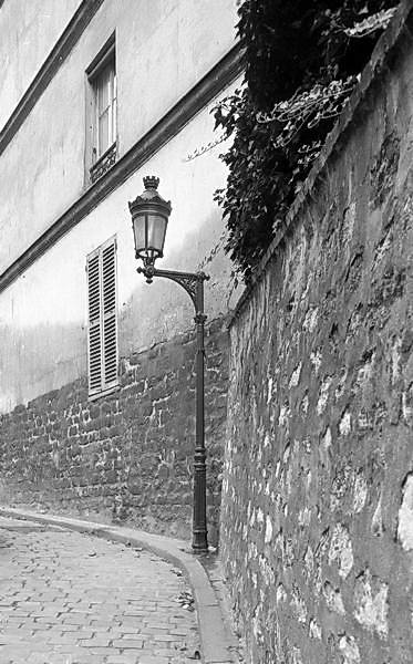 Paris (C) Peter Marshall, 1984