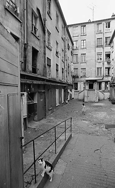 Paris (C) Peter Marshall, 1984