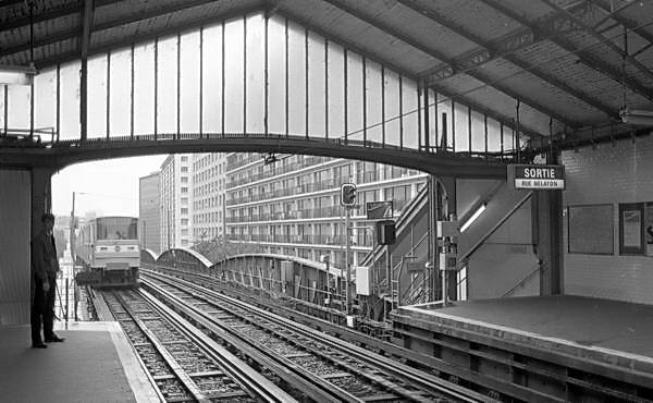 Paris (C) Peter Marshall, 1984