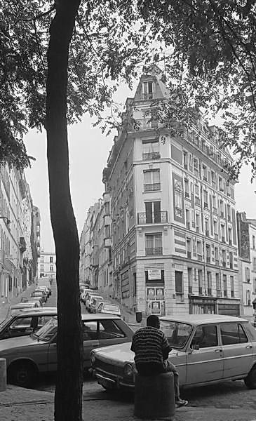 Paris (C) Peter Marshall, 1984