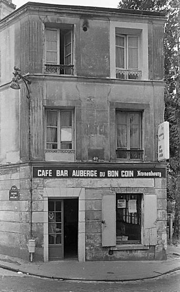 Paris (C) Peter Marshall, 1984