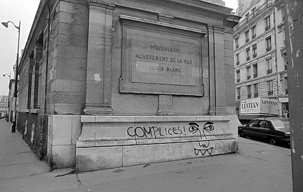 Paris (C) Peter Marshall, 1984