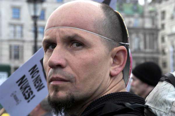 Picture © Peter Marshall, 2004