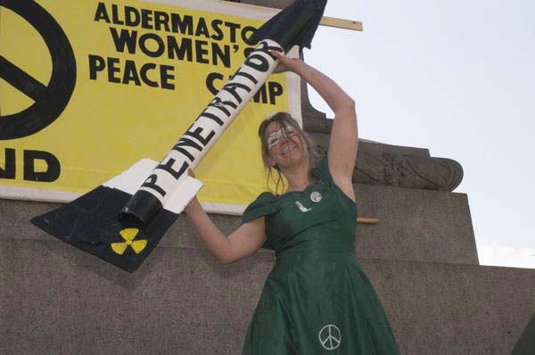 Picture © Peter Marshall, 2004