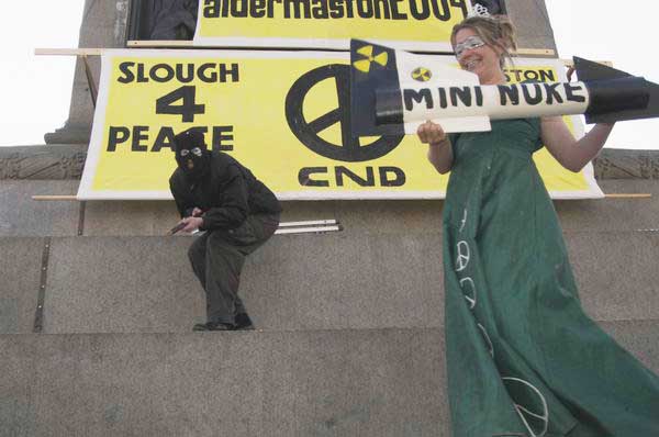 Picture © Peter Marshall, 2004