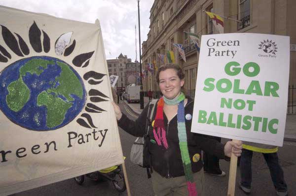 Picture © Peter Marshall, 2004