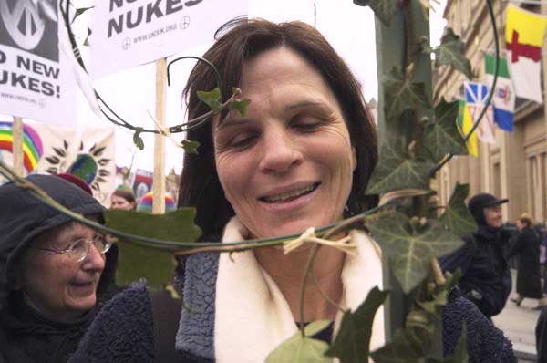 Picture © Peter Marshall, 2004