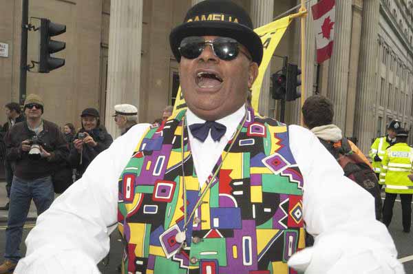 Picture © Peter Marshall, 2004