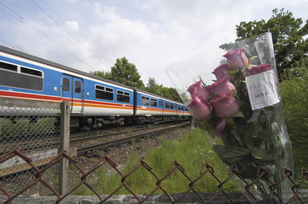 Picture © Peter Marshall, 2004