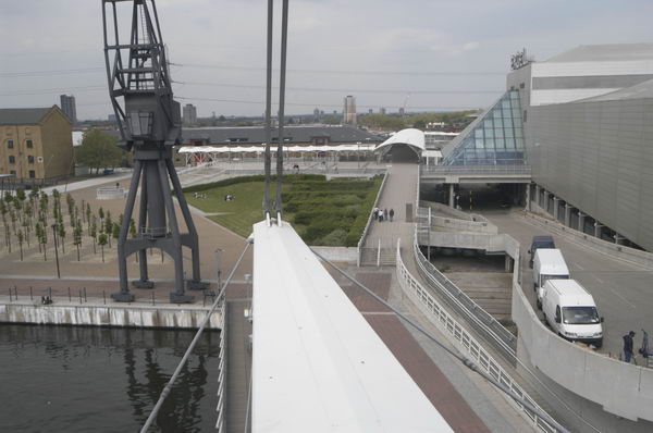 Picture © Peter Marshall, 2004