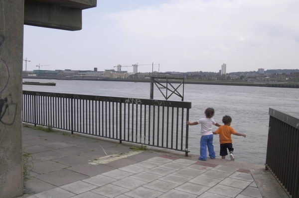 Picture © Peter Marshall, 2004