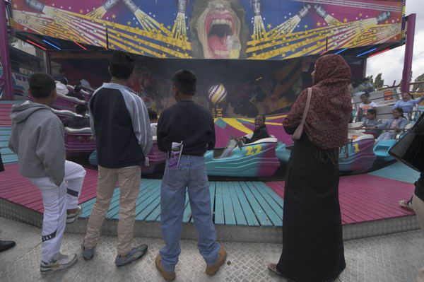 Picture © Peter Marshall, 2004