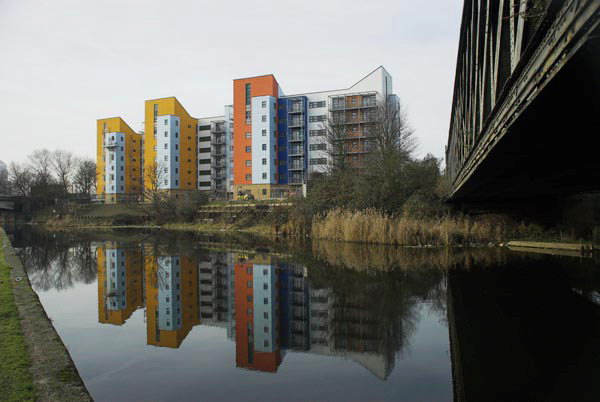 Bromley-by-Bow, London. © 2006, Peter Marshall