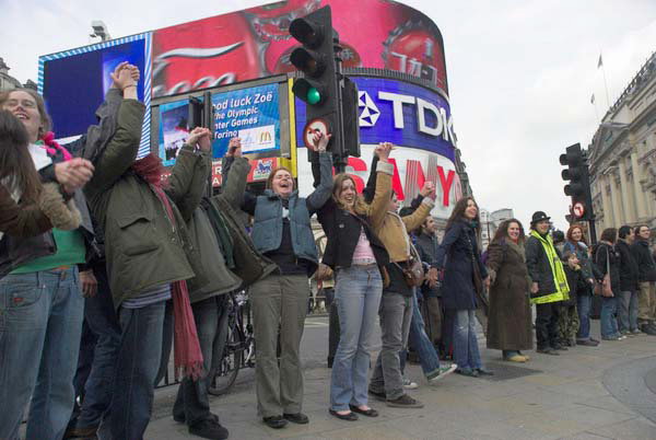 Operation Infinite Love, Reclaim Love 3 © Peter Marshall, 2006