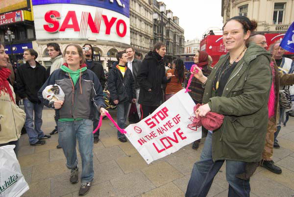 Operation Infinite Love, Reclaim Love 3 © Peter Marshall, 2006