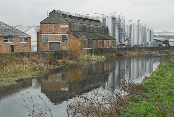 City Mill River, Stratford © 2006, Peter Marshall