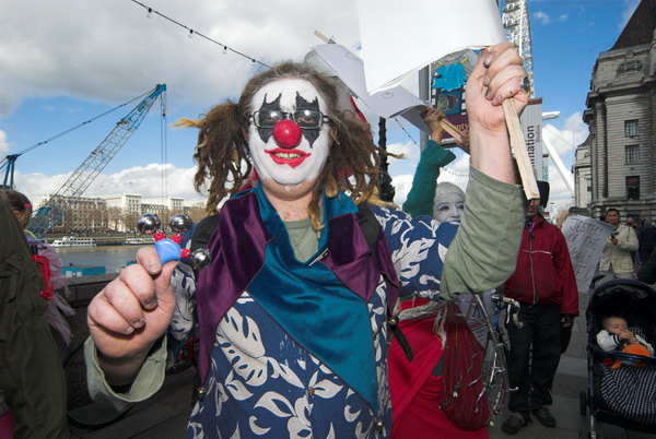 Fools Paradise Parade, London © 2006, Peter Marshall