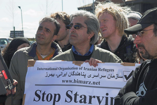 No Borders. © 2006, Peter Marshall