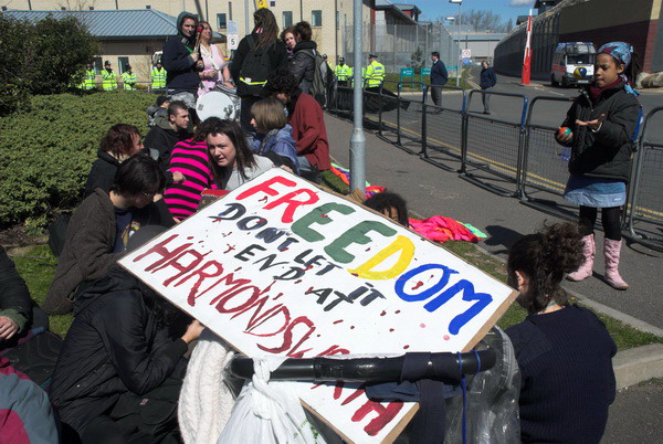 No Borders. © 2006, Peter Marshall