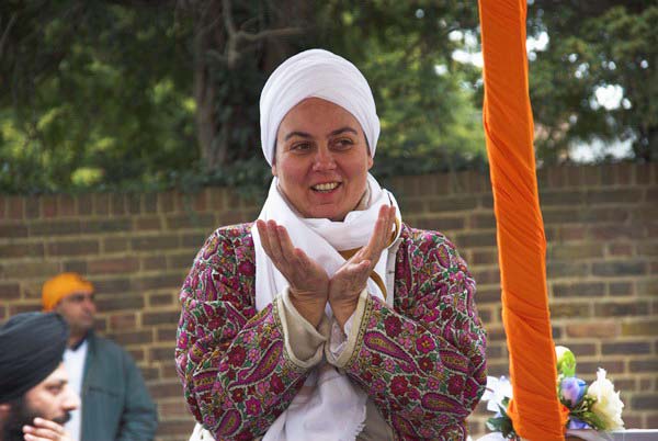 Vaisakhi in Southall © 2006, Peter Marshall