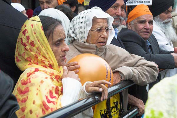 Vaisakhi in Southall © 2006, Peter Marshall