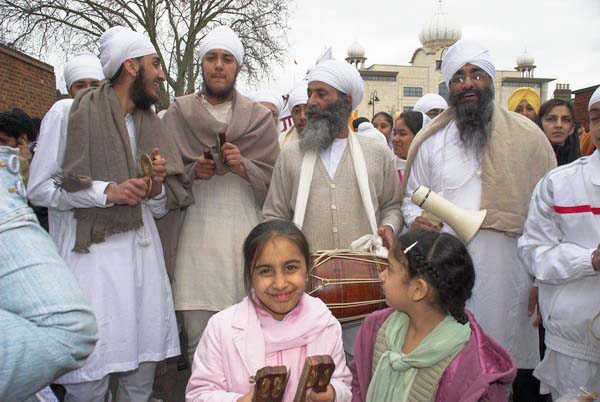 Vaisakhi in Southall © 2006, Peter Marshall