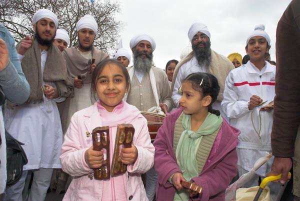 Vaisakhi in Southall © 2006, Peter Marshall
