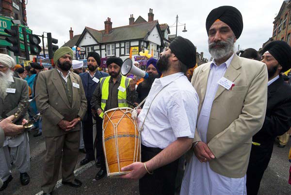 Vaisakhi in Southall © 2006, Peter Marshall
