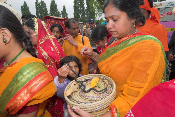 Baishahki Mela, Spitalfields, London © 2006, Peter Marshall