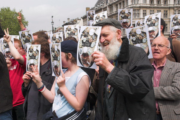 Brian Haw, Parliament Square  © 2006, Peter Marshall