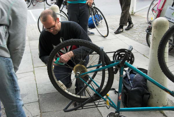 Critical Mass, London © 2006, Peter Marshall