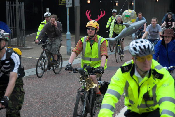 Critical Mass, London © 2006, Peter Marshall