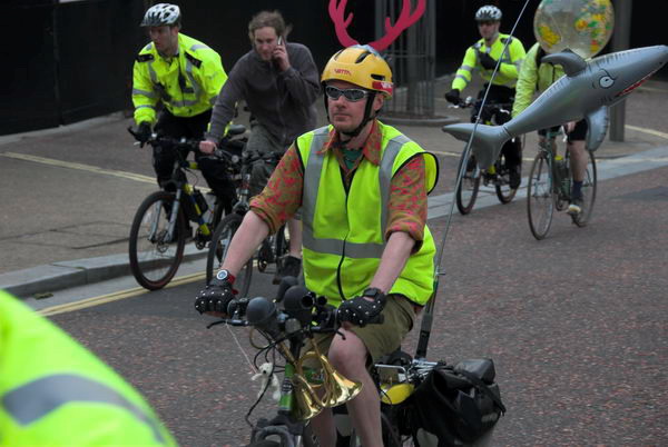 Critical Mass, London © 2006, Peter Marshall