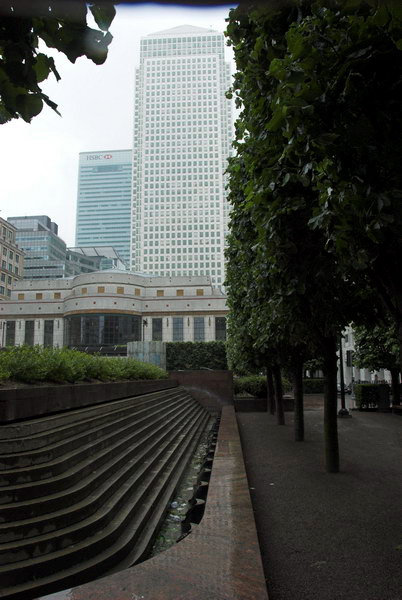 Canary Wharf © 2006, Peter Marshall