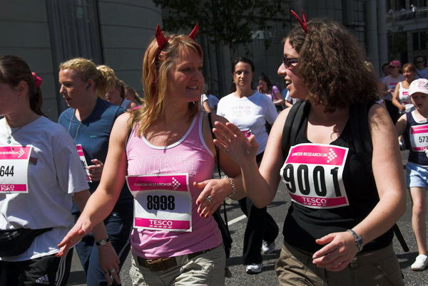 Race for Life © 2006, Peter Marshall