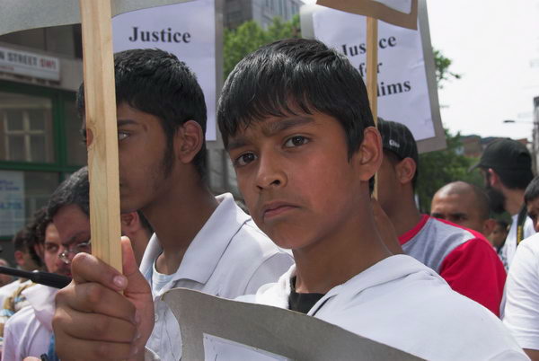 No Borders protest at Wapping. © 2006, Peter Marshall