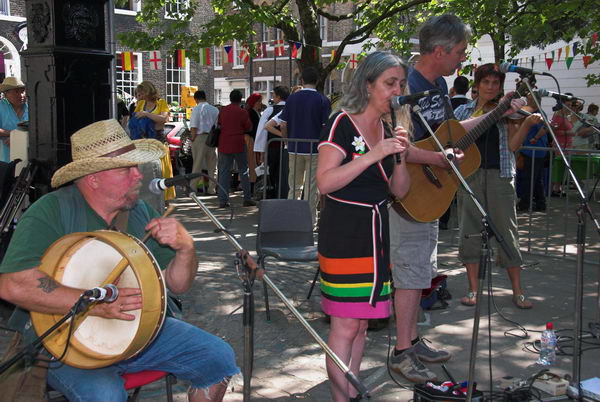 Queen Square Fair © 2006, Peter Marshall