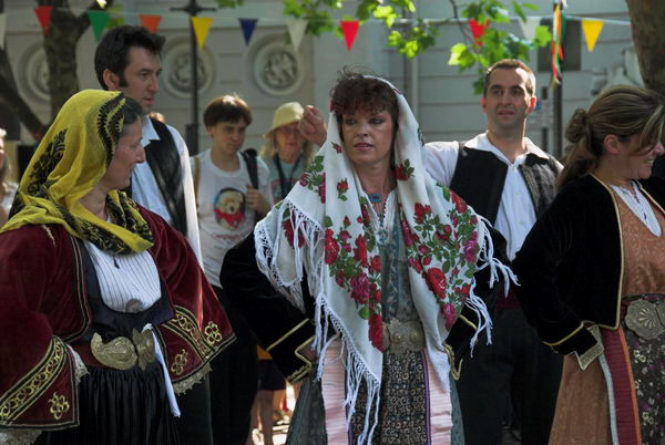 Queen Square Fair © 2006, Peter Marshall