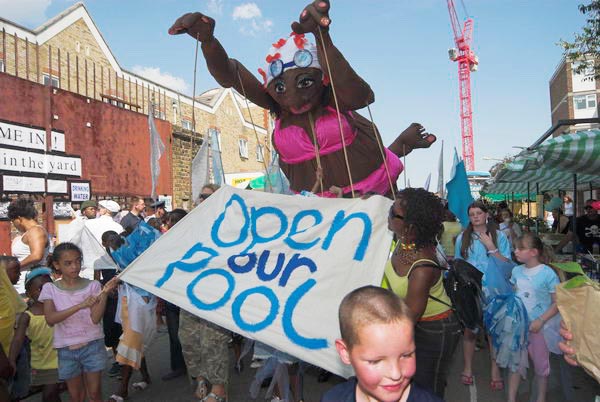 Laburnum Street Party © 2006, Peter Marshall