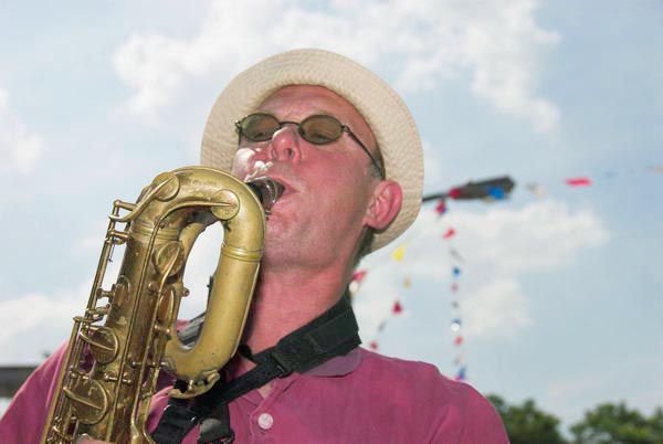 Laburnum Street Party © 2006, Peter Marshall